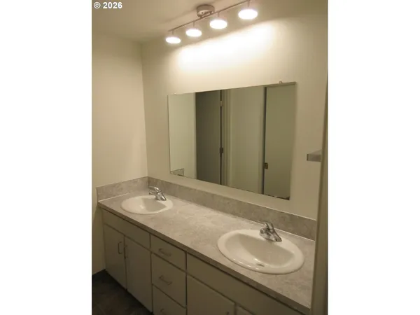 $485,000 | 4541 Chippewa Court Southeast, Salem, OR 97317