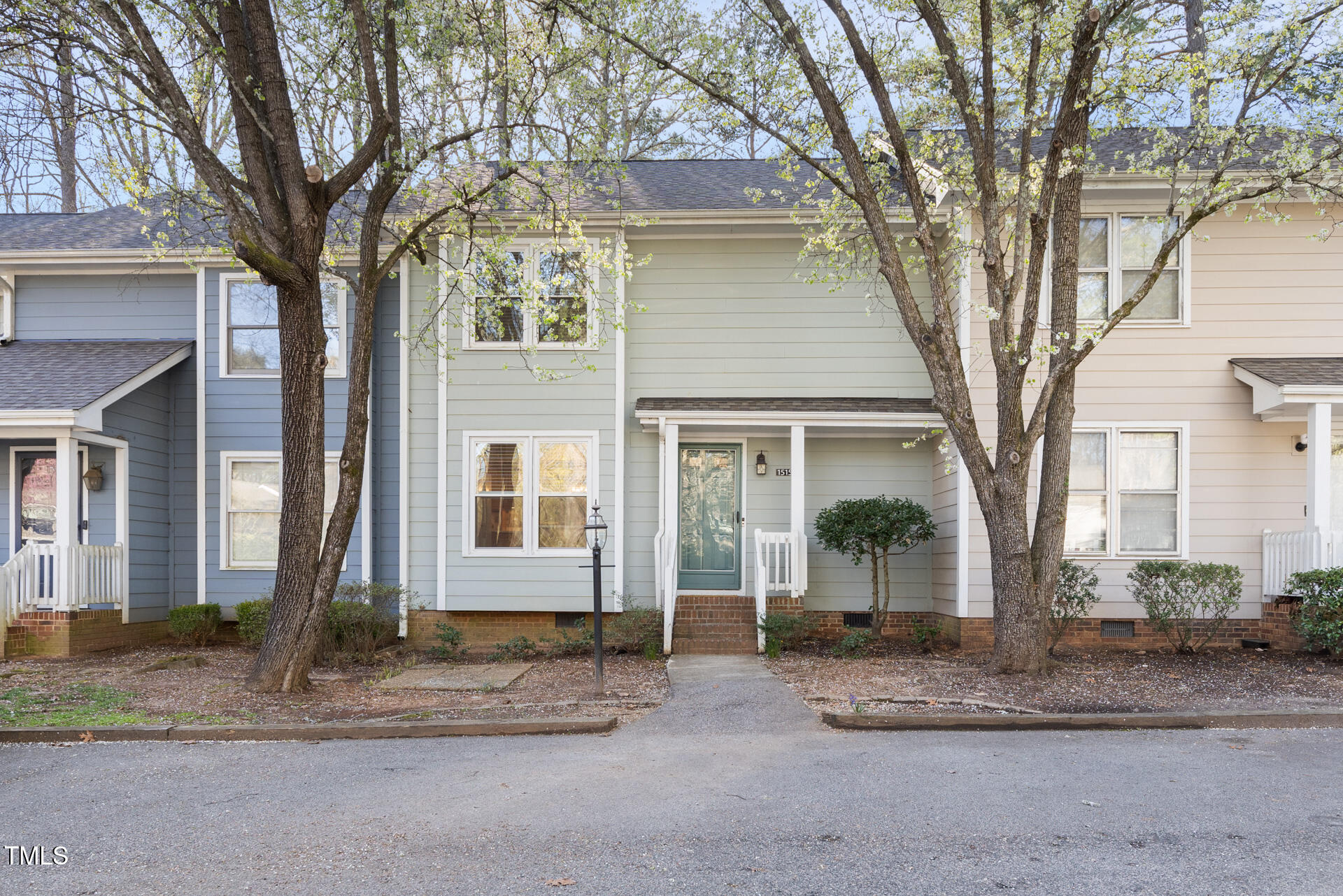 1515 Edgeside Court Raleigh, NC 27609 - Photo 1 of 32 1515-Edgeside-100