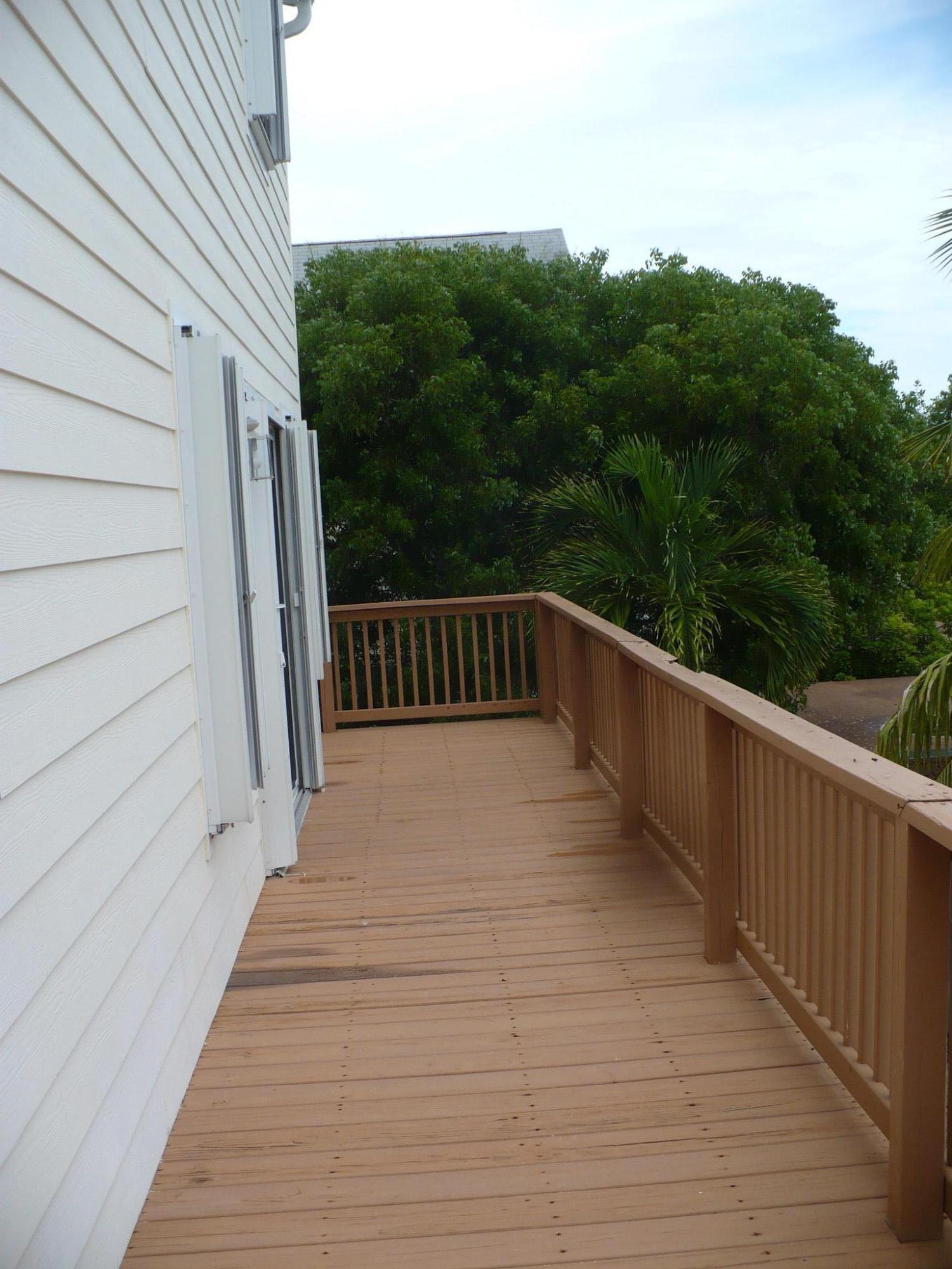 165 Grassy Road Key Largo, FL 33037 - Photo 13 of 16 back balcony