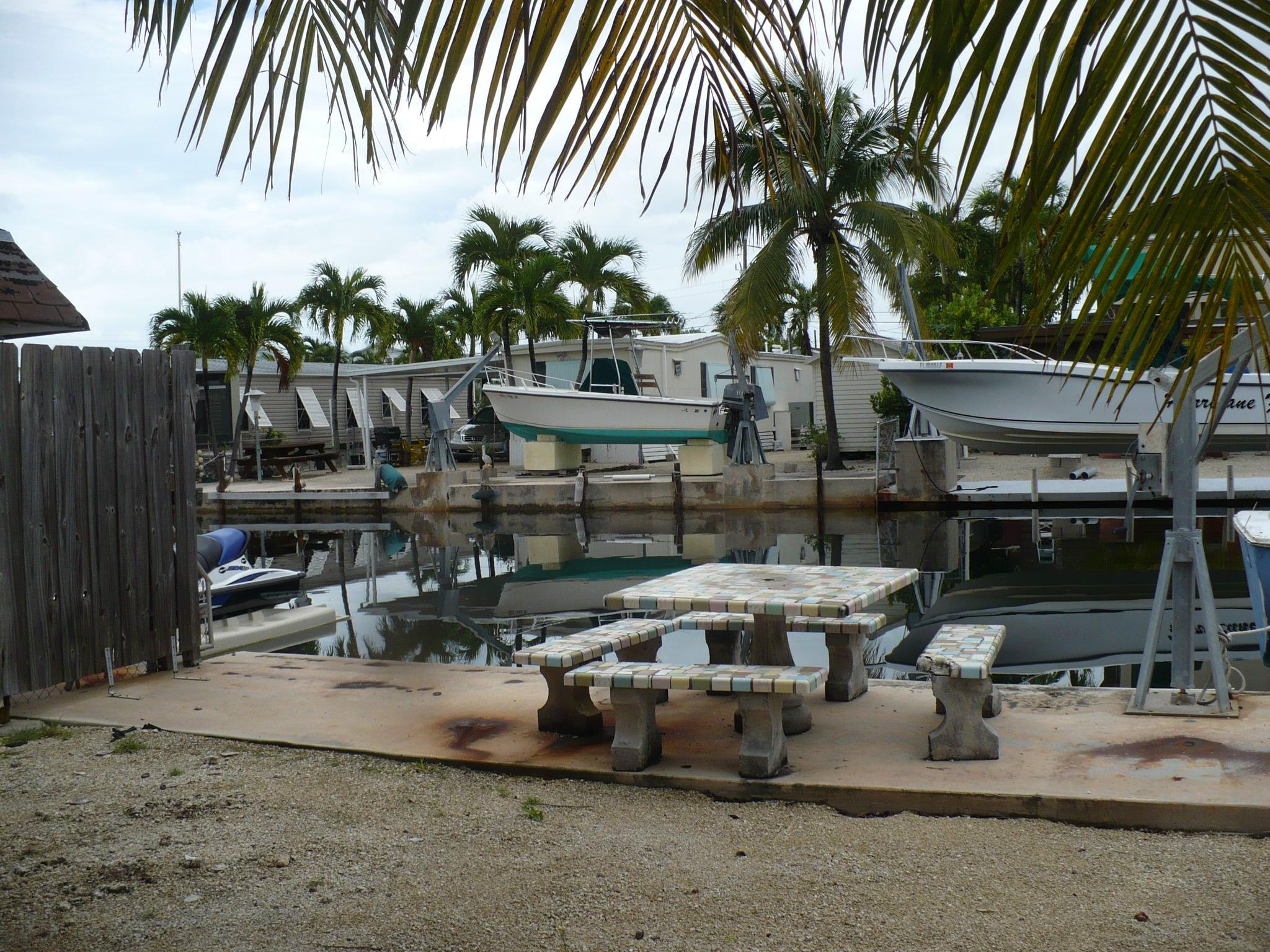 165 Grassy Road Key Largo, FL 33037 - Photo 15 of 16 dock