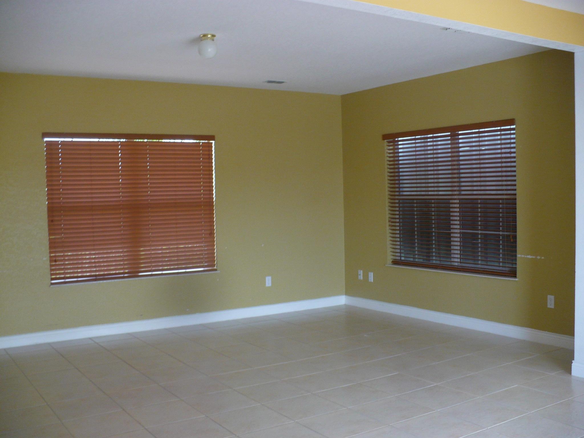 165 Grassy Road Key Largo, FL 33037 - Photo 4 of 16 living rm