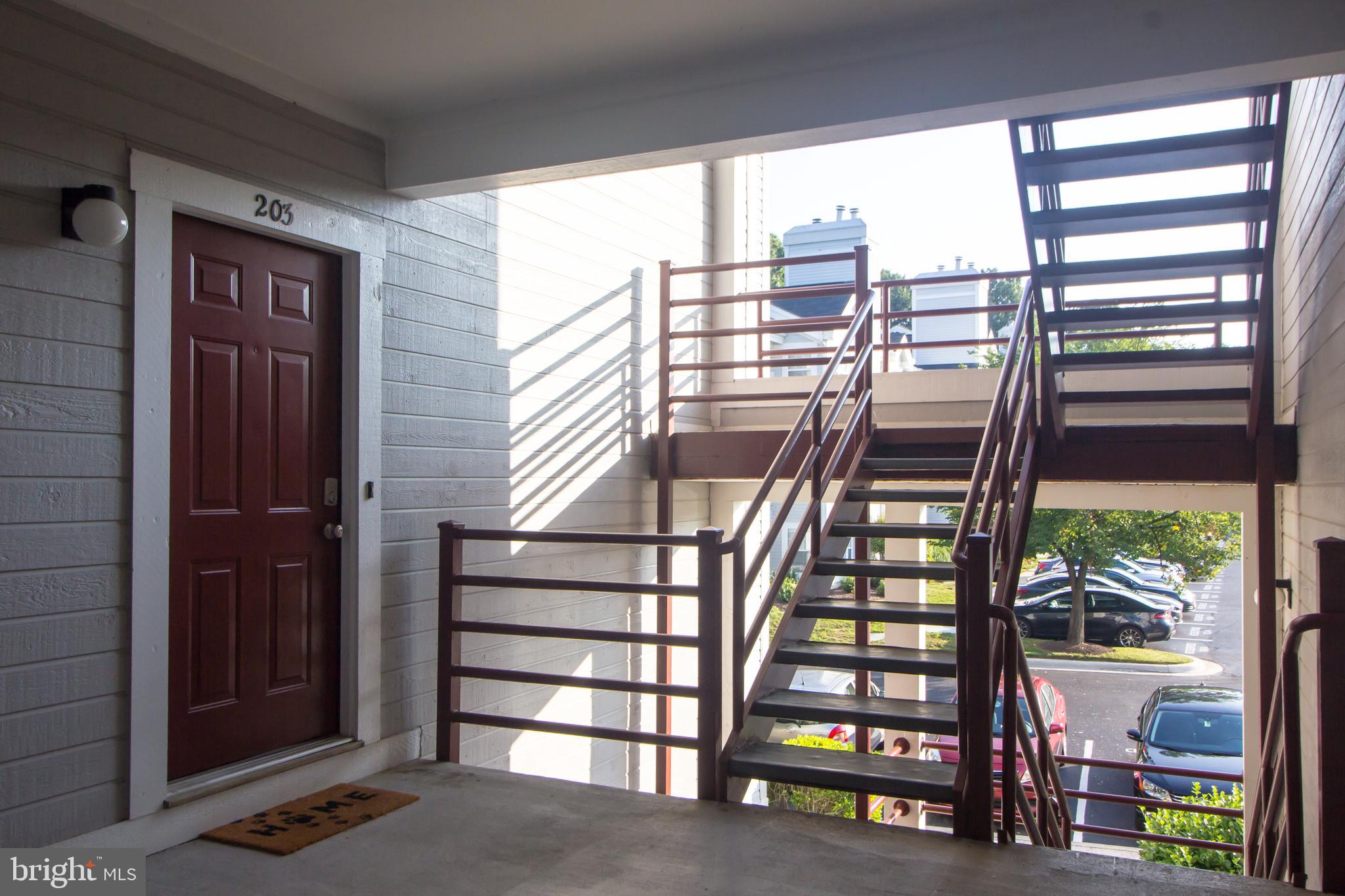 606 Moonglow Road, Unit 201 Odenton, MD 21113 - Photo 5 of 38
