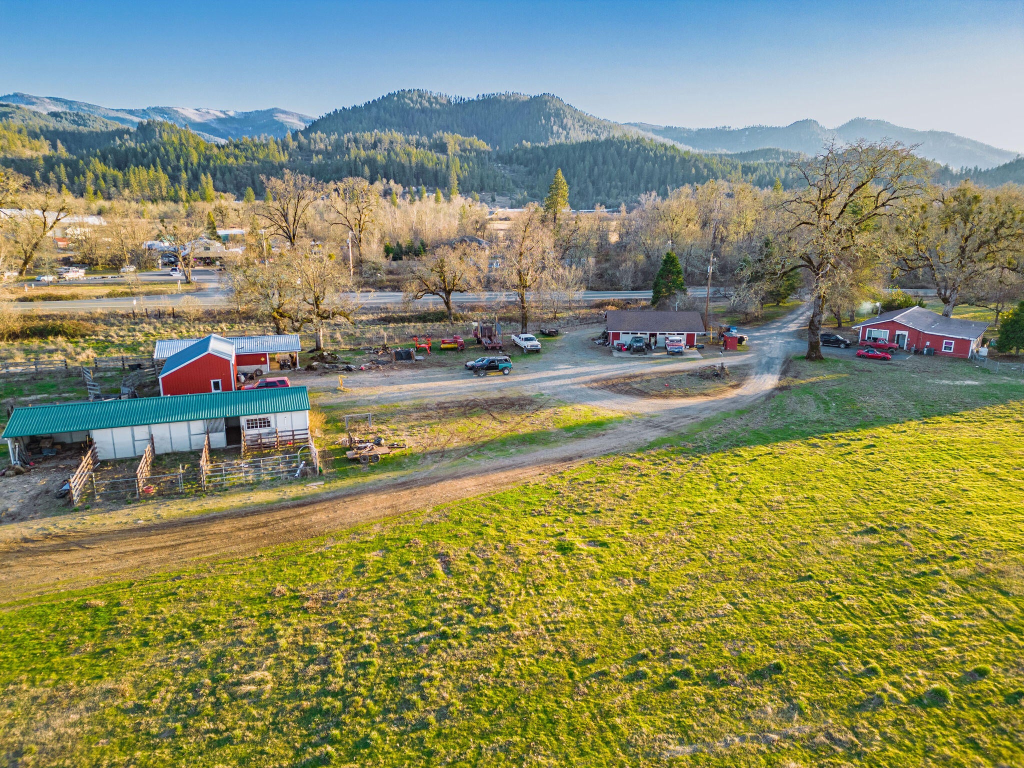 6790 Holland Loop Road Cave Junction, OR 97523 - Photo 145 of 150 HD-137