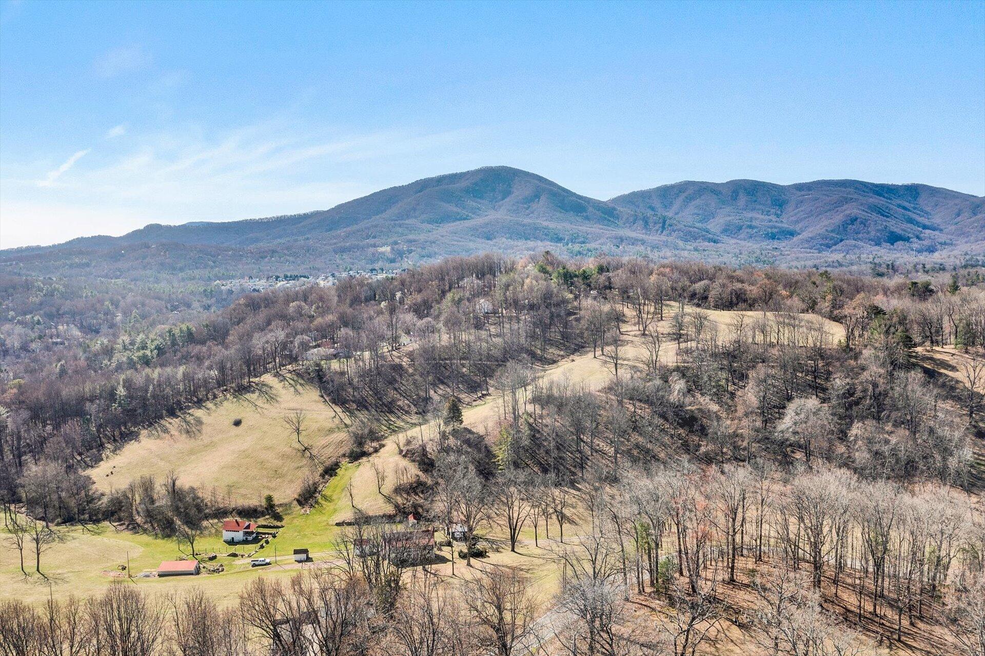 5596 Highfields Road Roanoke, VA 24018 - Photo 54 of 57 54-DJI_0600
