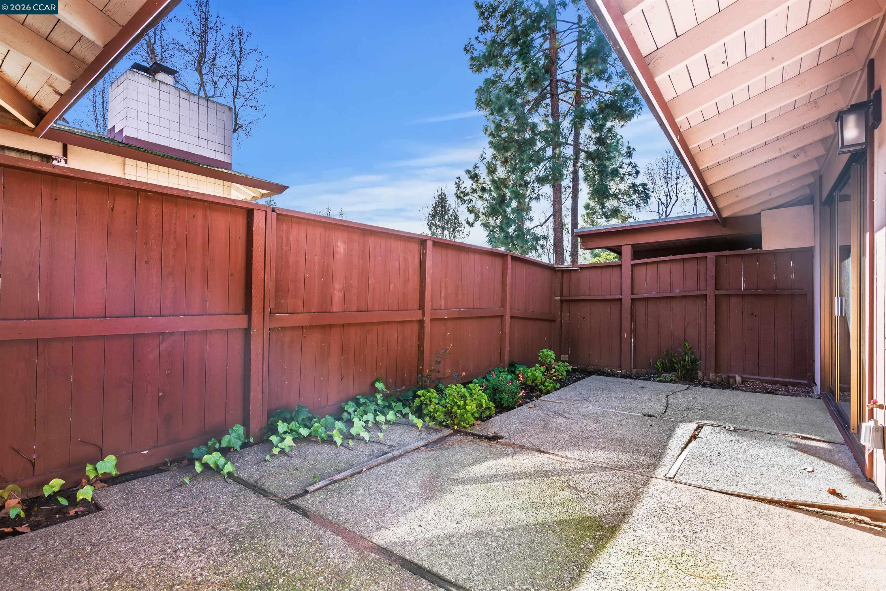 238-240 Camelback Road Pleasant Hill, CA 94523 - Photo 30 of 36