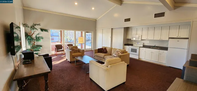 $1,150,000 | 238-240 Camelback Road, Pleasant Hill, CA 94523