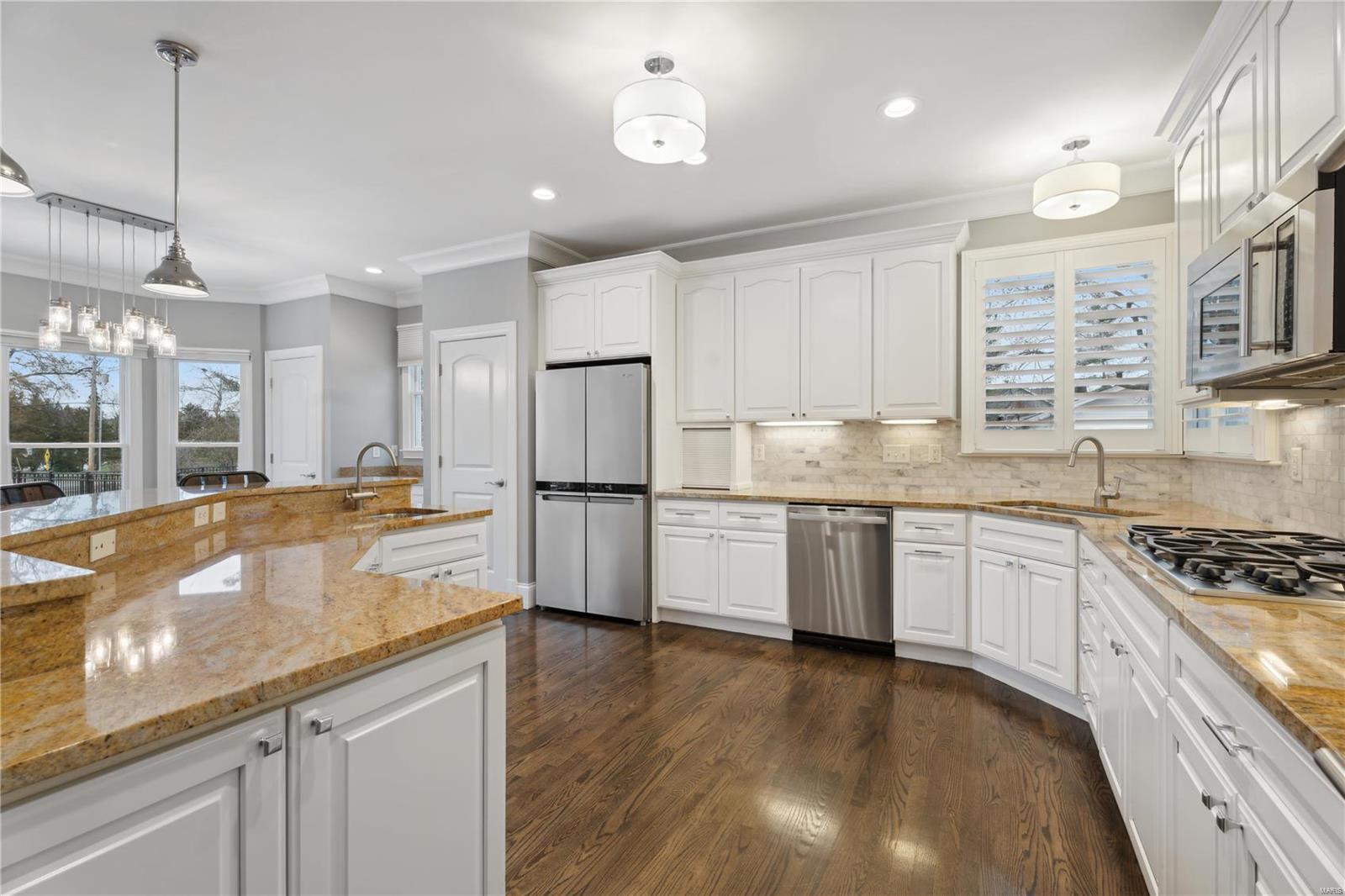 734 Champeix Lane St. Louis, MO 63141 - Photo 14 of 42