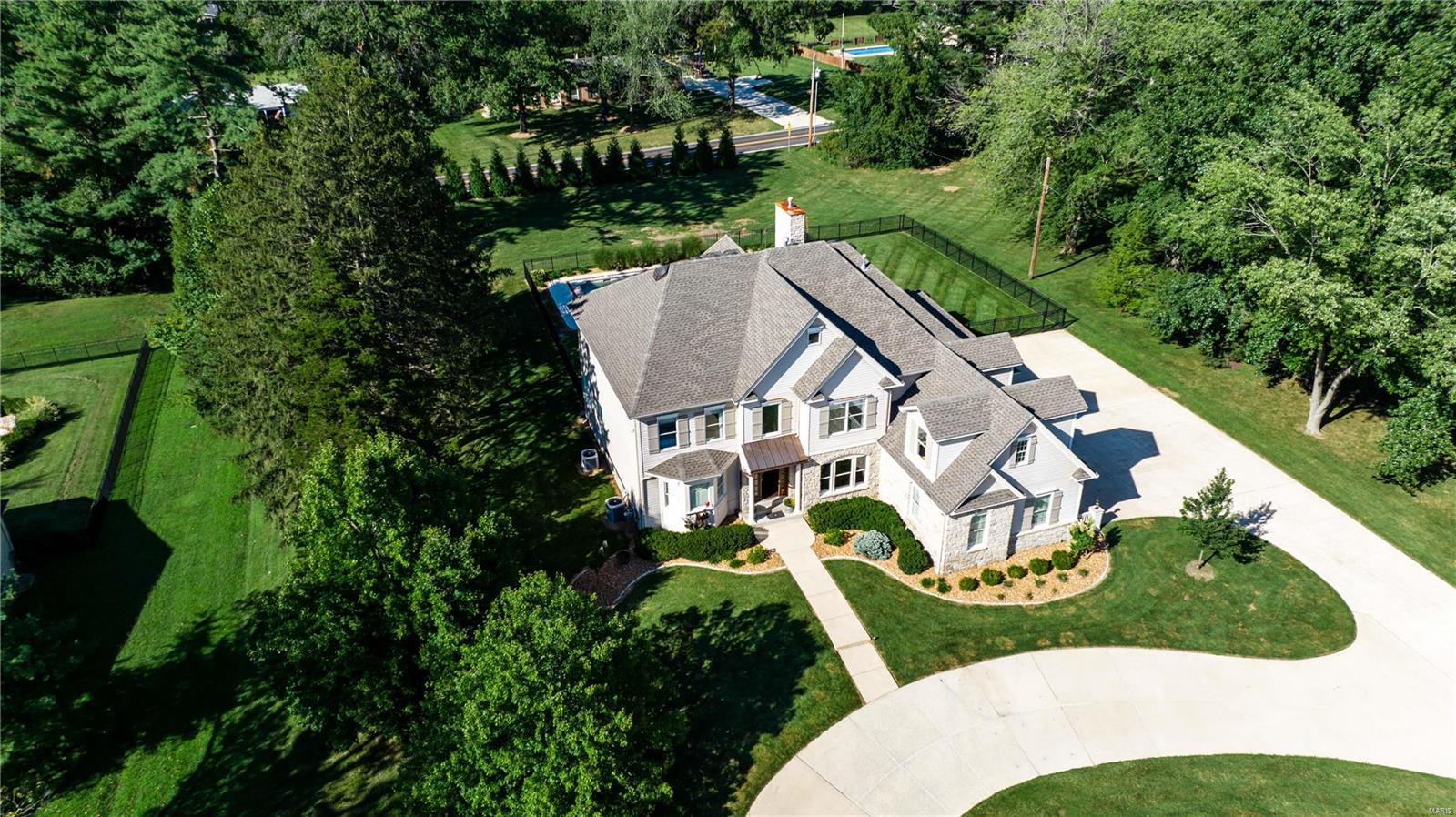 734 Champeix Lane St. Louis, MO 63141 - Photo 33 of 42