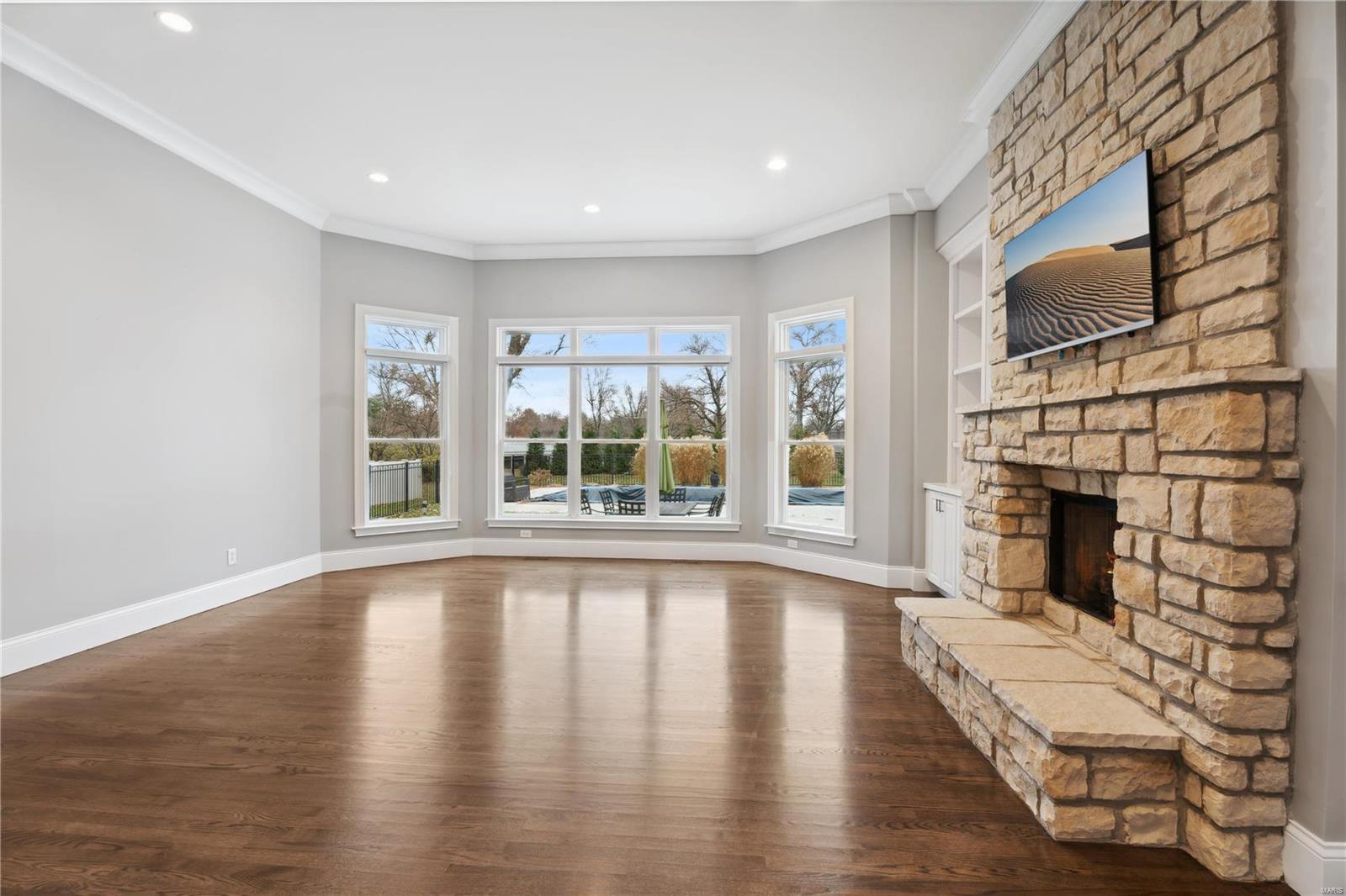 734 Champeix Lane St. Louis, MO 63141 - Photo 10 of 42