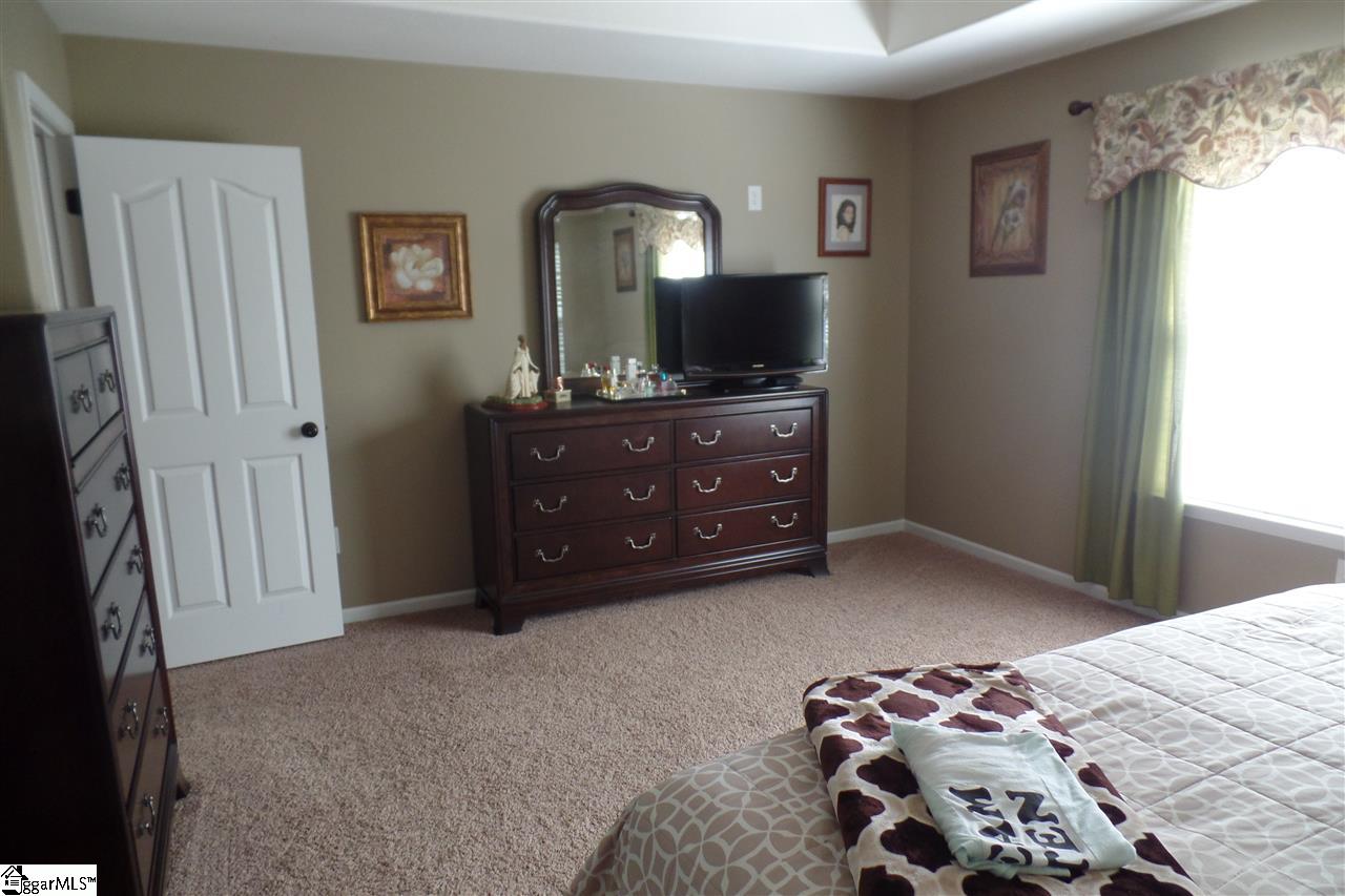 112 Mt Frontenac Way Easley, SC 29642 - Photo 12 of 24 Gallery Image 12