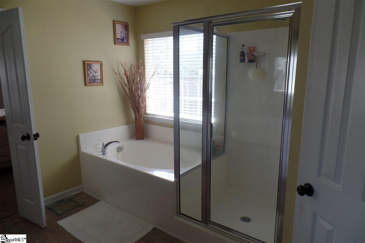 112 Mt Frontenac Way Easley, SC 29642 - Photo 15 of 24 Gallery Image 15