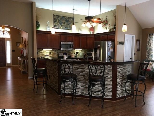 112 Mt Frontenac Way Easley, SC 29642 - Photo 8 of 24 Gallery Image 8