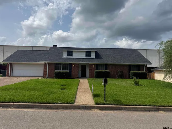 $2,250 | 1311 Larkspur Lane, Tyler, TX 75703
