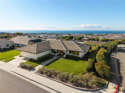 $7,800,000 | 3501 Sausalito Drive, Corona del Mar, CA 92625