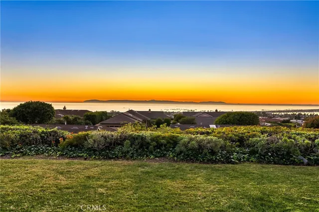 $7,800,000 | 3501 Sausalito Drive, Corona del Mar, CA 92625