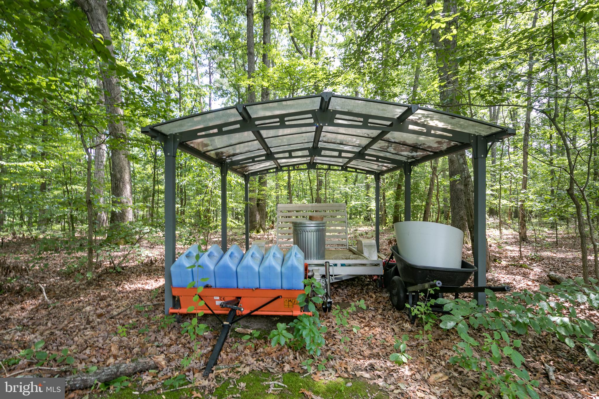 4287 Phoenix Road Bealeton, VA 22712 - Photo 16 of 41 Storage for Boat or small camper