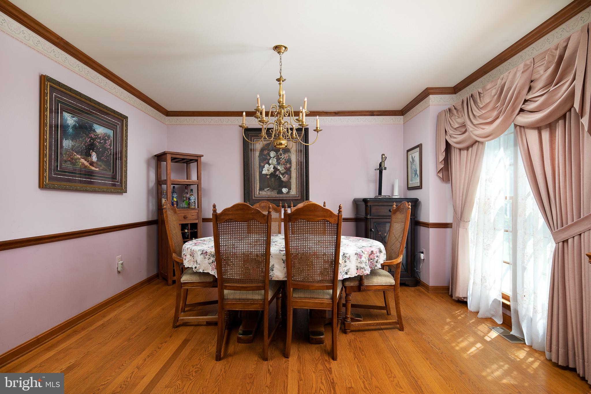 4287 Phoenix Road Bealeton, VA 22712 - Photo 30 of 41 Dining Room with chair rail / crown moulding