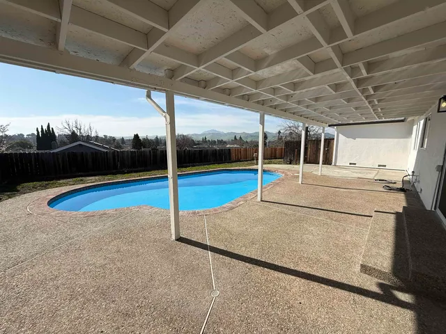 $579,900 | 108 Fleetwood Drive, Antioch, CA 94509