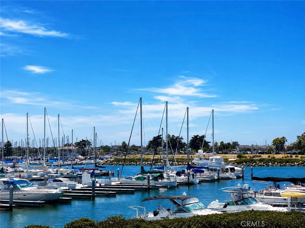 2901 Peninsula Road Oxnard, CA 93035 - Photo 21 of 26