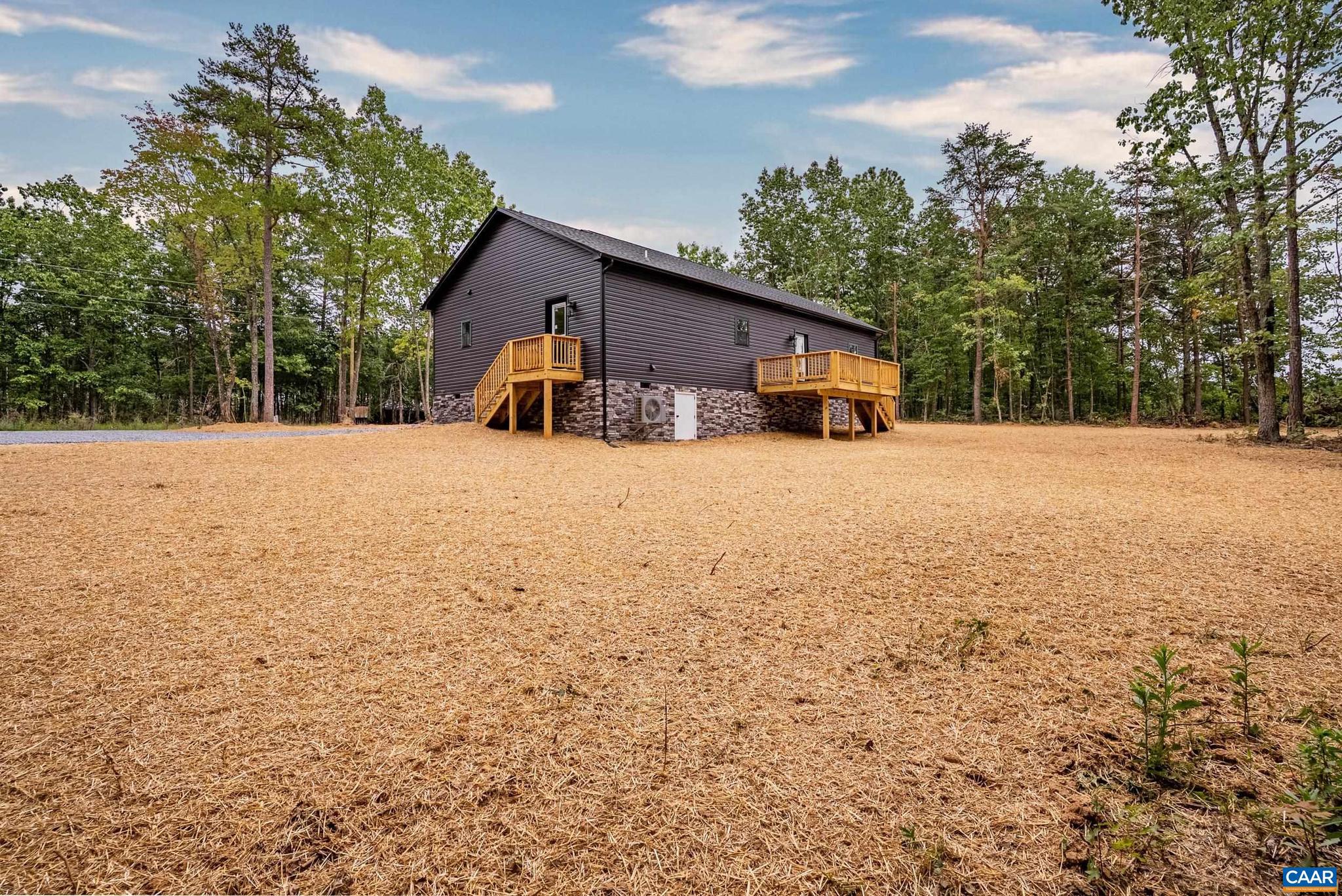 594 Community Road Dillwyn, VA 23936 - Photo 39 of 75 Gallery Image 39