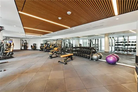 $1,295,000 | 2 Canal Street, Unit 1901, New Orleans, LA 70130