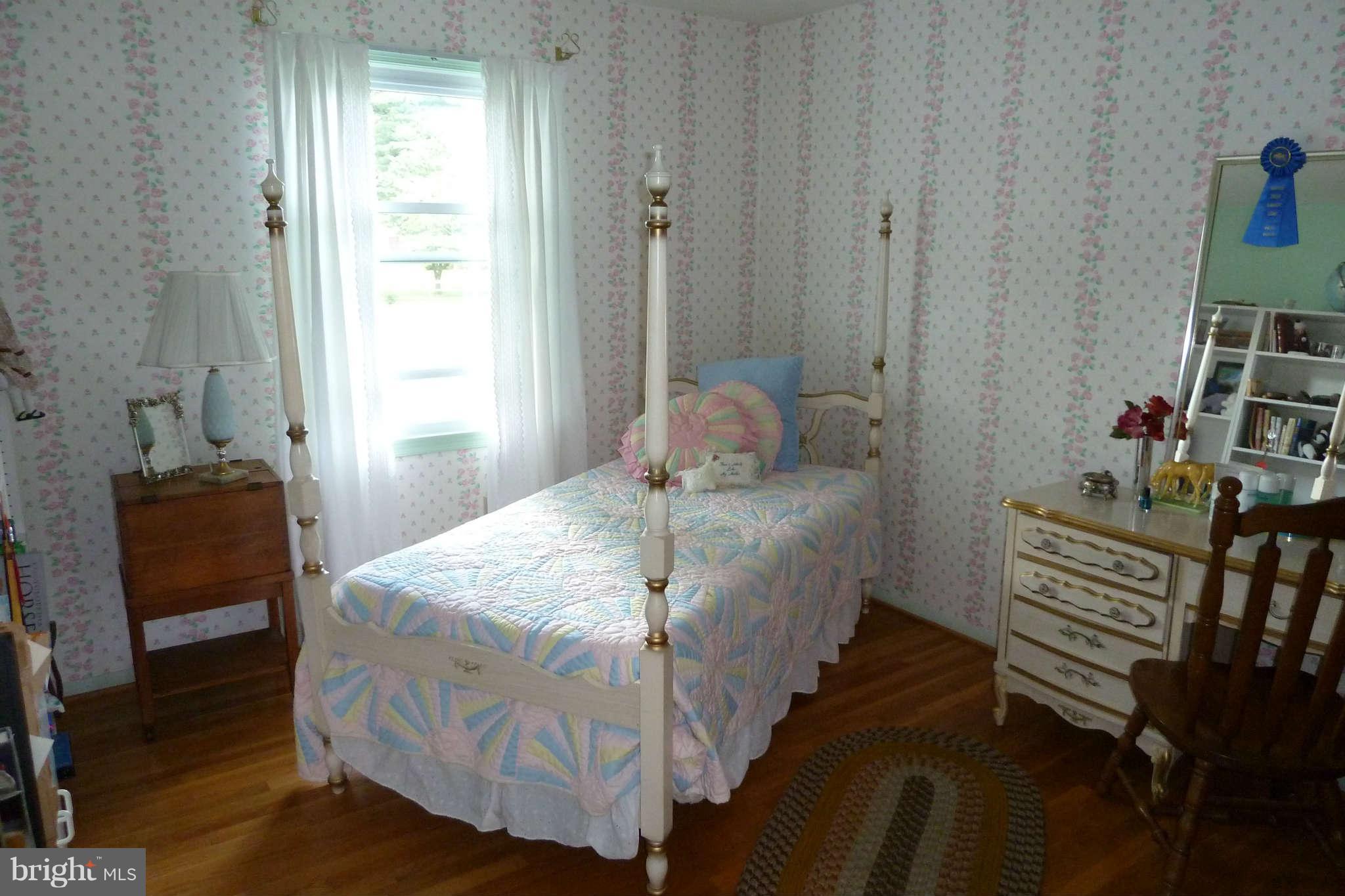 4104 Sir Walter Road Olney, MD 20832 - Photo 20 of 30 Bedroom