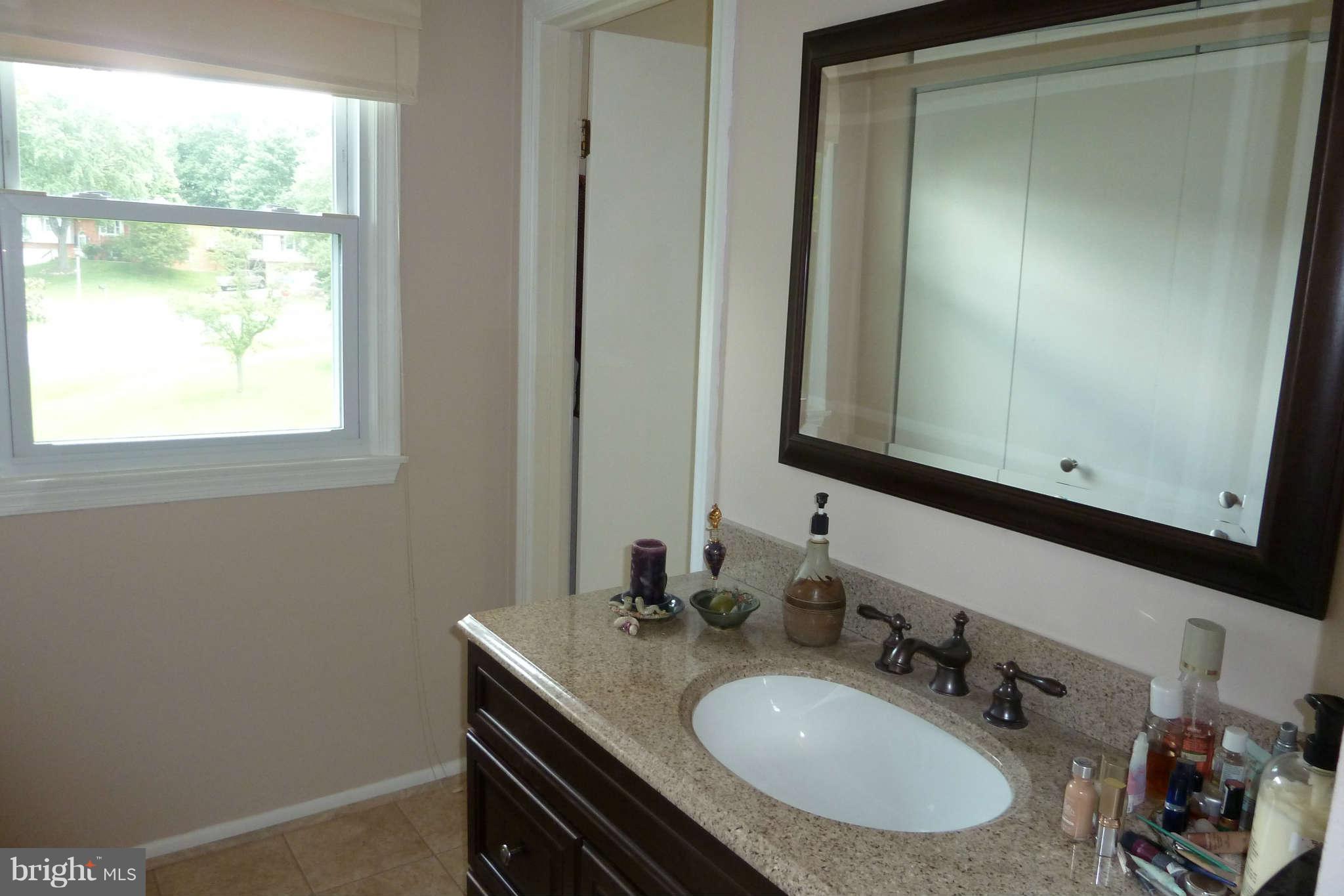 4104 Sir Walter Road Olney, MD 20832 - Photo 25 of 30 Bath Master