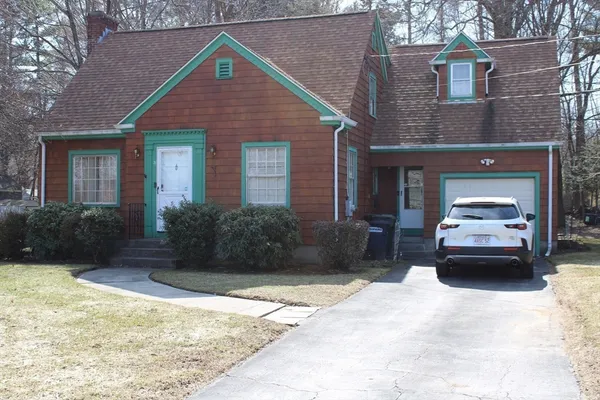 $490,000 | 31 Montana Drive, Holden, MA 01520