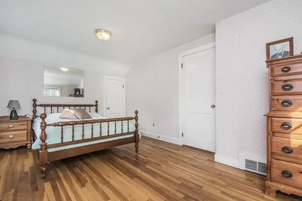 $490,000 | 31 Montana Drive, Holden, MA 01520