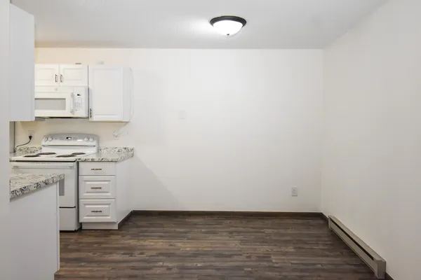 $107,500 | 311 Prairiewood Circle South, Unit 106, Fargo, ND 58103