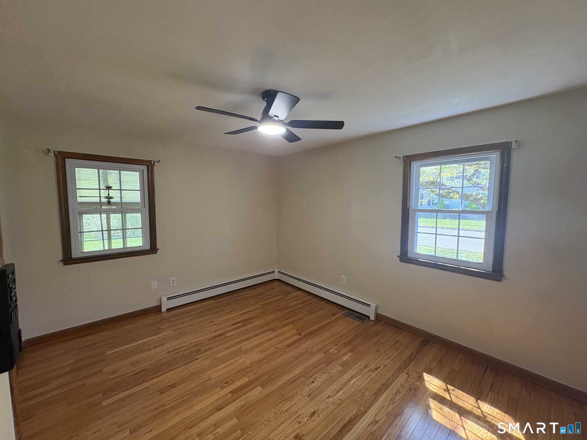 16 Raymond Road Woodbridge, CT 06525 - Photo 7 of 24
