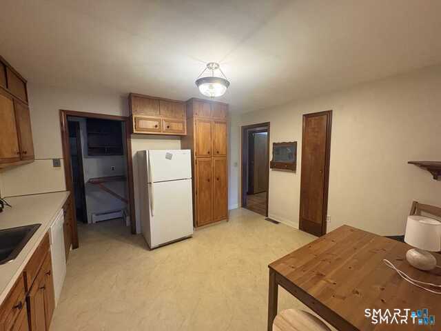 16 Raymond Road Woodbridge, CT 06525 - Photo 10 of 13