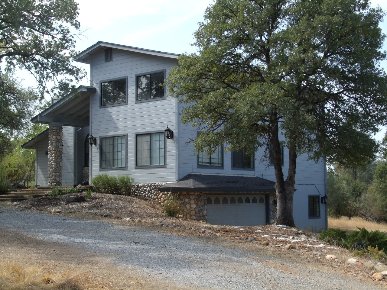 10407 Ryan Hill Road Redding, CA 96003 - Photo 2 of 25 Another View of Front