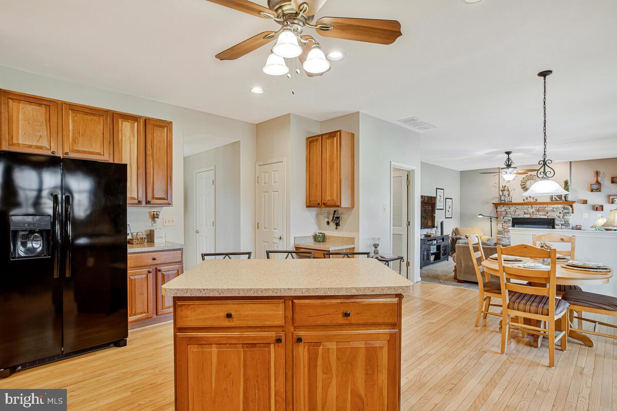 11617 Philadelphia Road White Marsh, MD 21162 - Photo 15 of 63 Kitchen