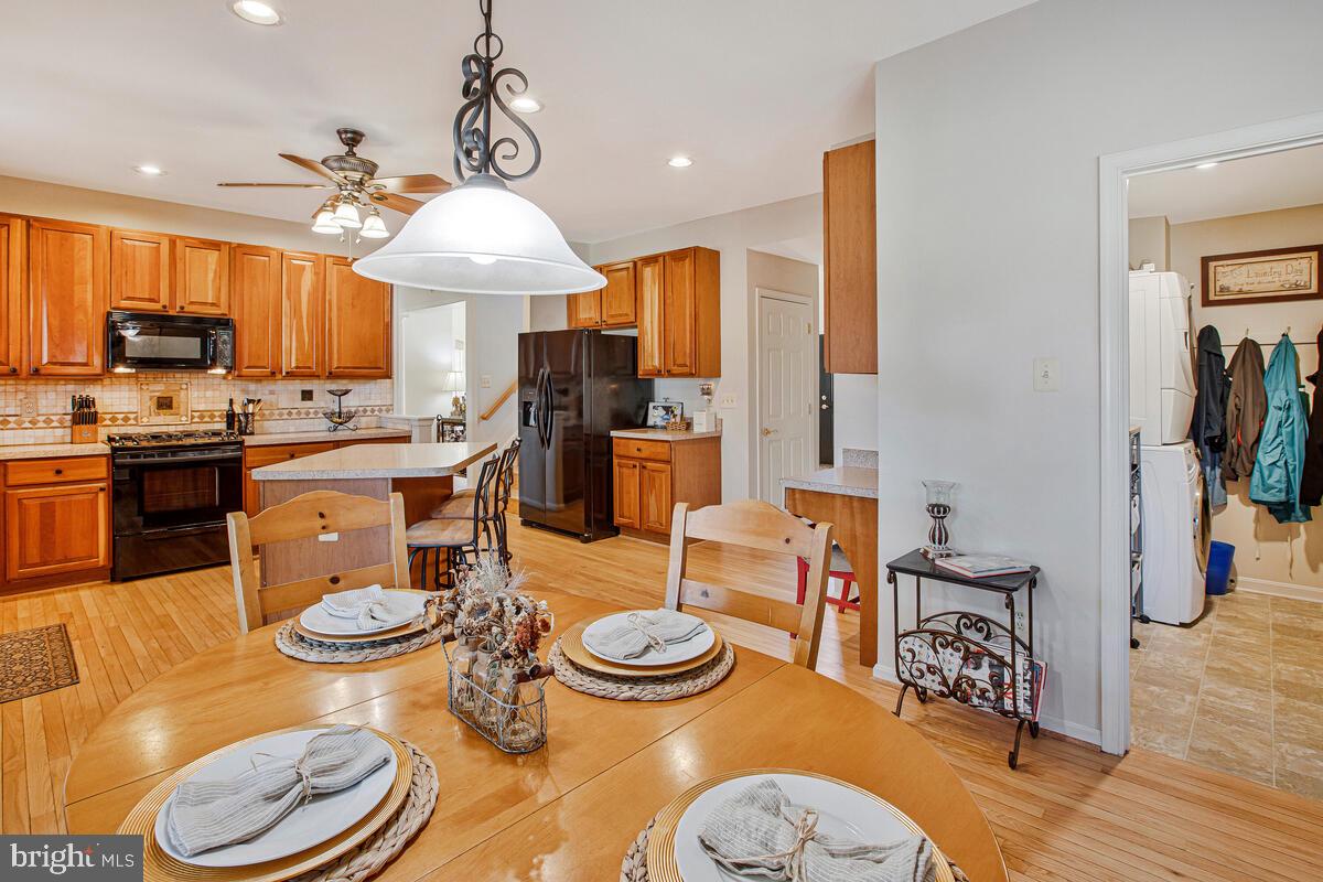 11617 Philadelphia Road White Marsh, MD 21162 - Photo 16 of 63 Eat-in kitchen