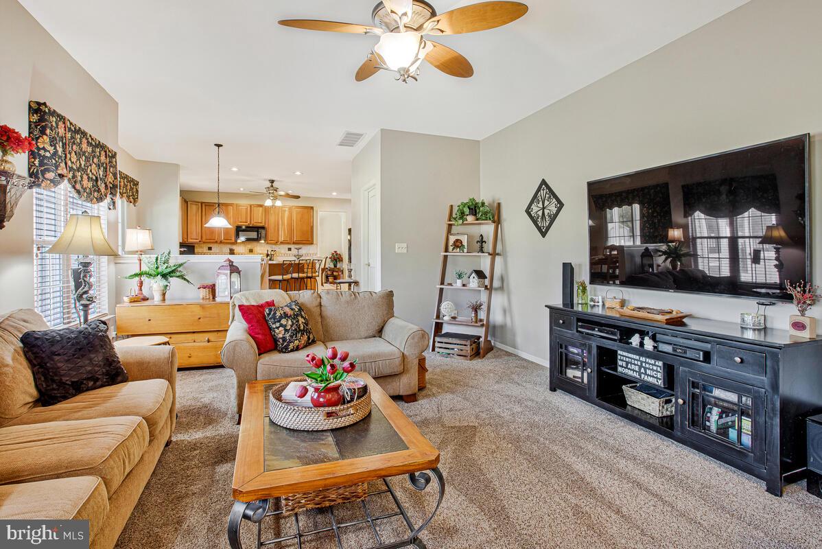 11617 Philadelphia Road White Marsh, MD 21162 - Photo 20 of 63 Family Room