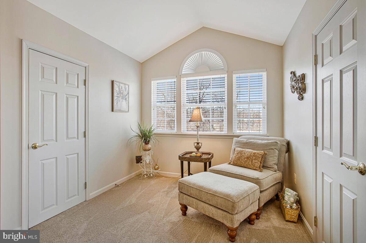 11617 Philadelphia Road White Marsh, MD 21162 - Photo 31 of 63 Primary bedroom sitting area