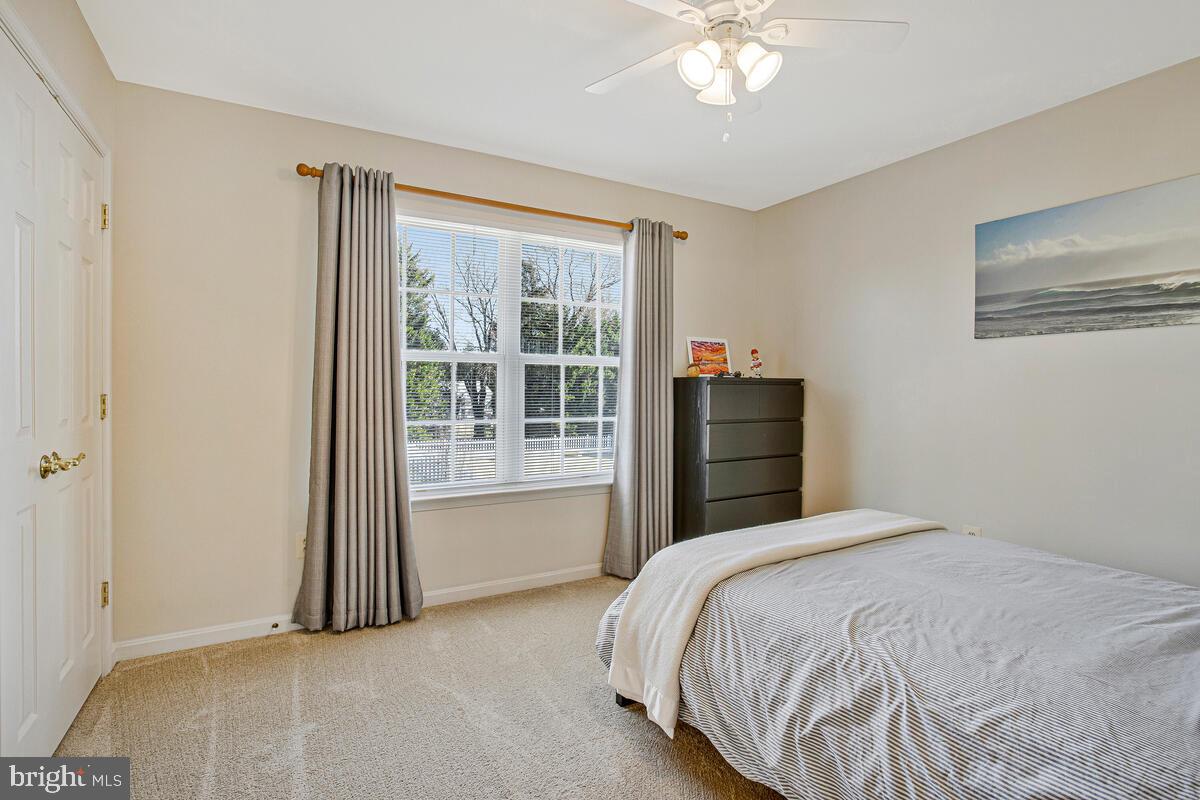 11617 Philadelphia Road White Marsh, MD 21162 - Photo 42 of 63 Bedroom 4