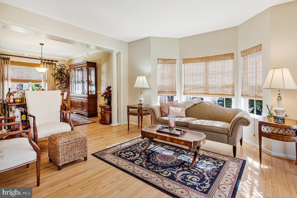 11617 Philadelphia Road White Marsh, MD 21162 - Photo 6 of 63 Living Room