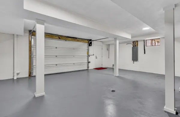 $699,950 | 68 Hill Drive, Fincastle, VA 24090