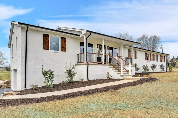 $699,950 | 68 Hill Drive, Fincastle, VA 24090