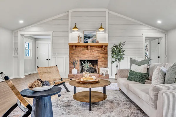 $699,950 | 68 Hill Drive, Fincastle, VA 24090