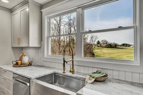 $699,950 | 68 Hill Drive, Fincastle, VA 24090