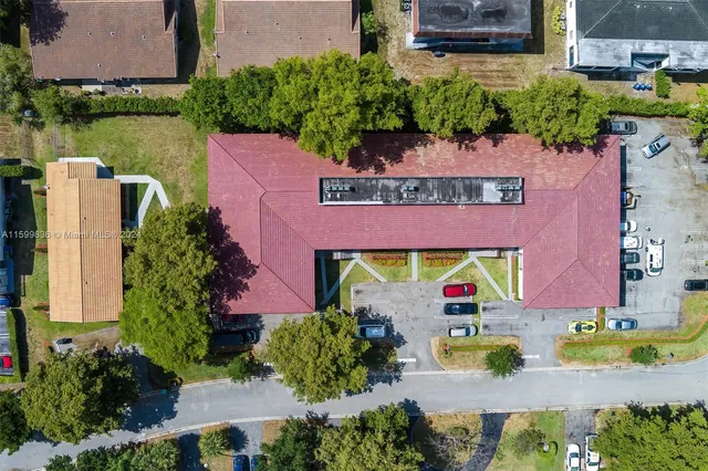 $6,500,000 | 10120 Northwest 36th Street, Coral Springs, FL 33065