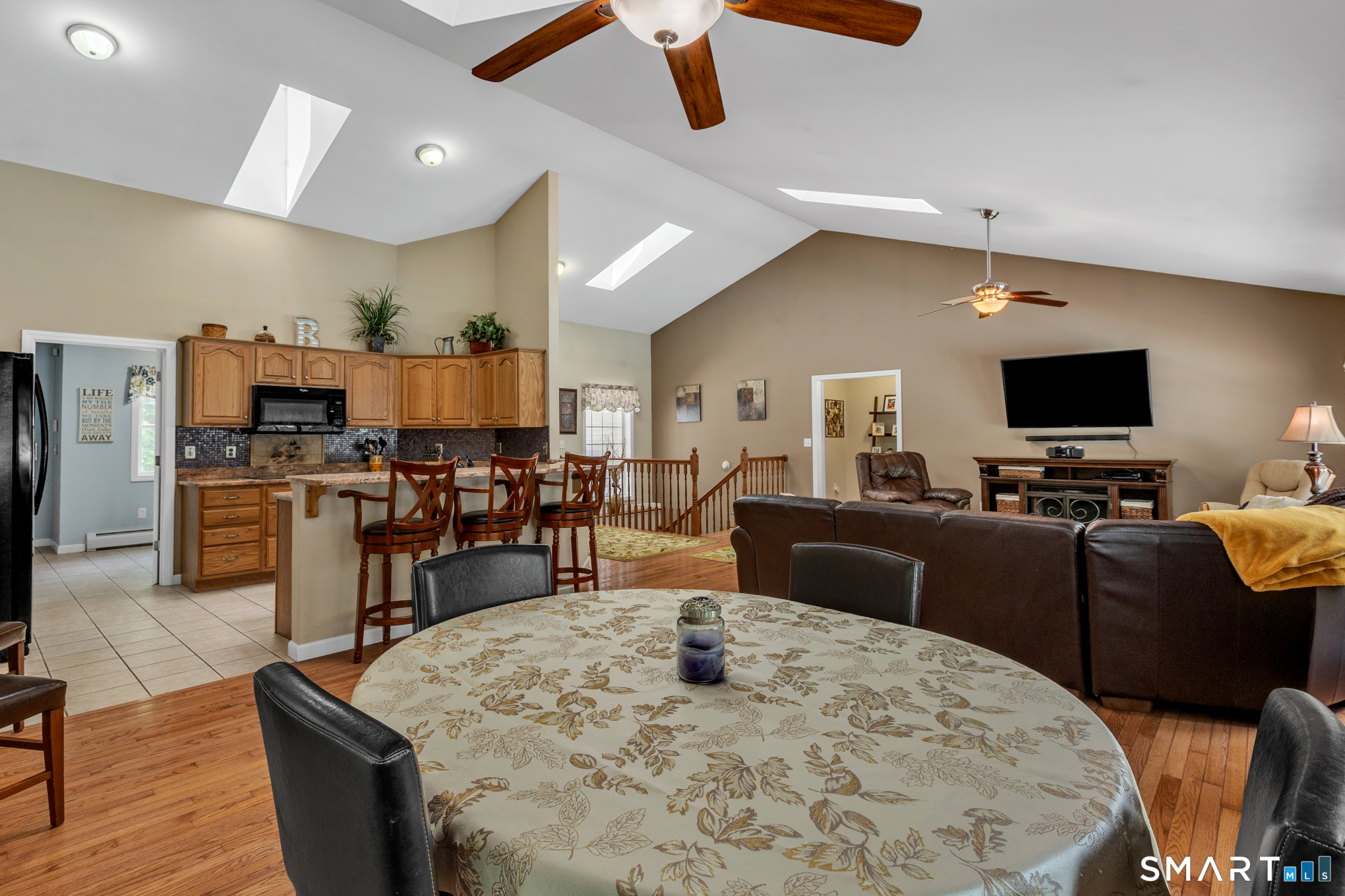 432 Green Hollow Road Killingly, CT 06239 - Photo 10 of 39