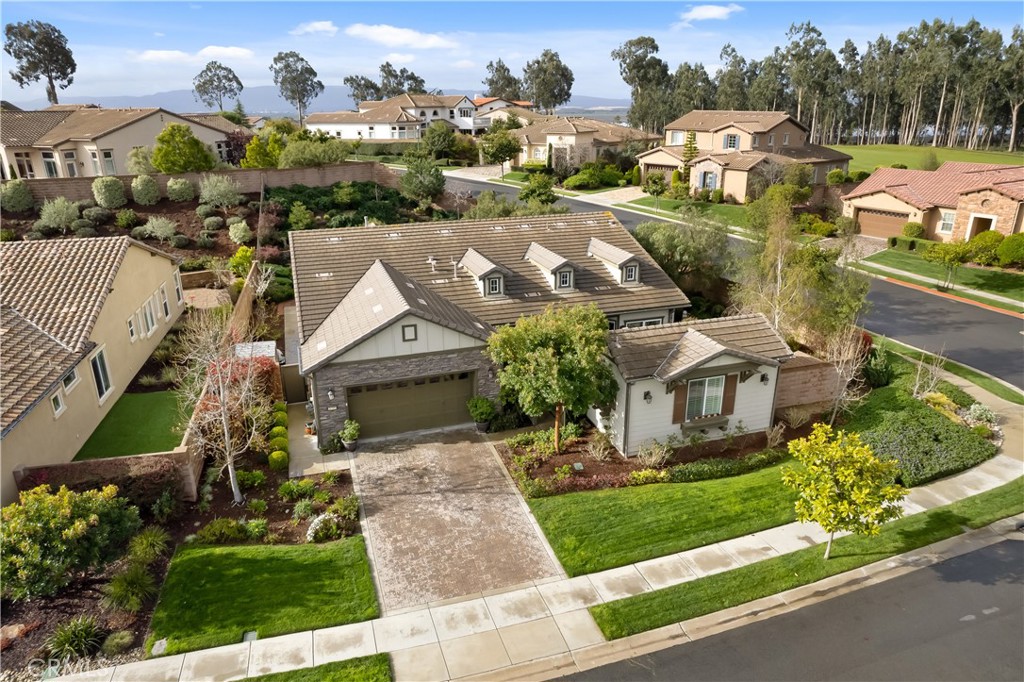 1795 Blue Court, Nipomo, CA 93444 Compass