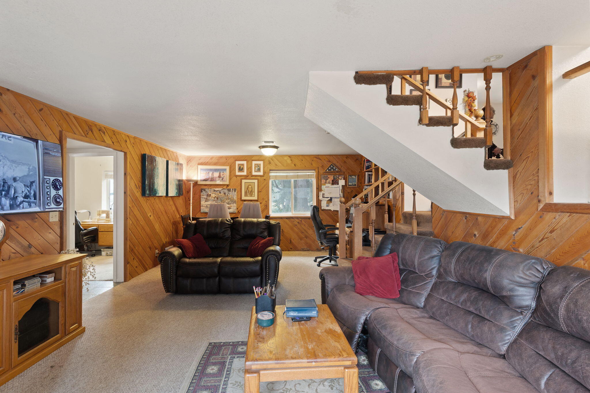 377 Fir Point Lane Glendale, OR 97442 - Photo 21 of 54 32-web-or-mls-377-fir-point-ln