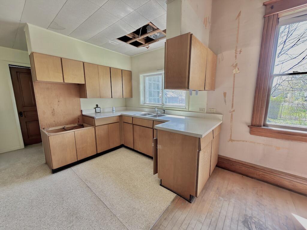 339 2nd Street Manistee, MI 49660 - Photo 25 of 45