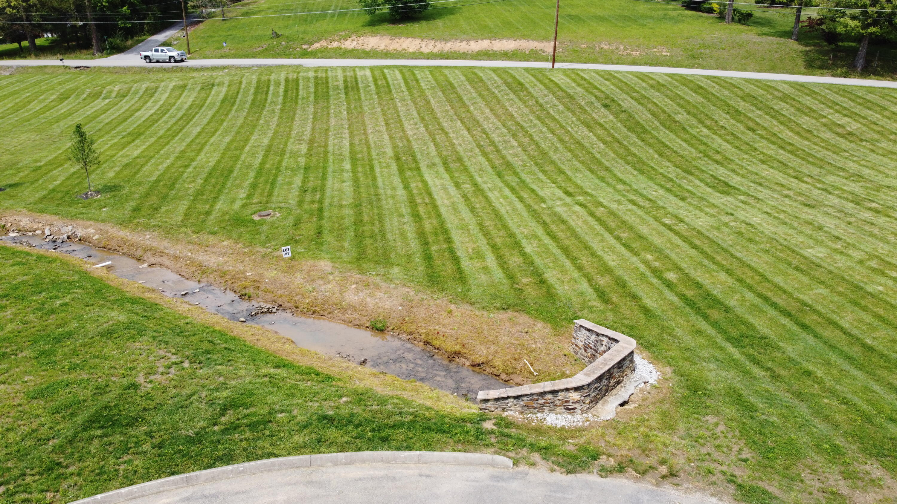 8 Weldon Pointe Corbin, KY 40701 - Photo 3 of 5 DJI_0877