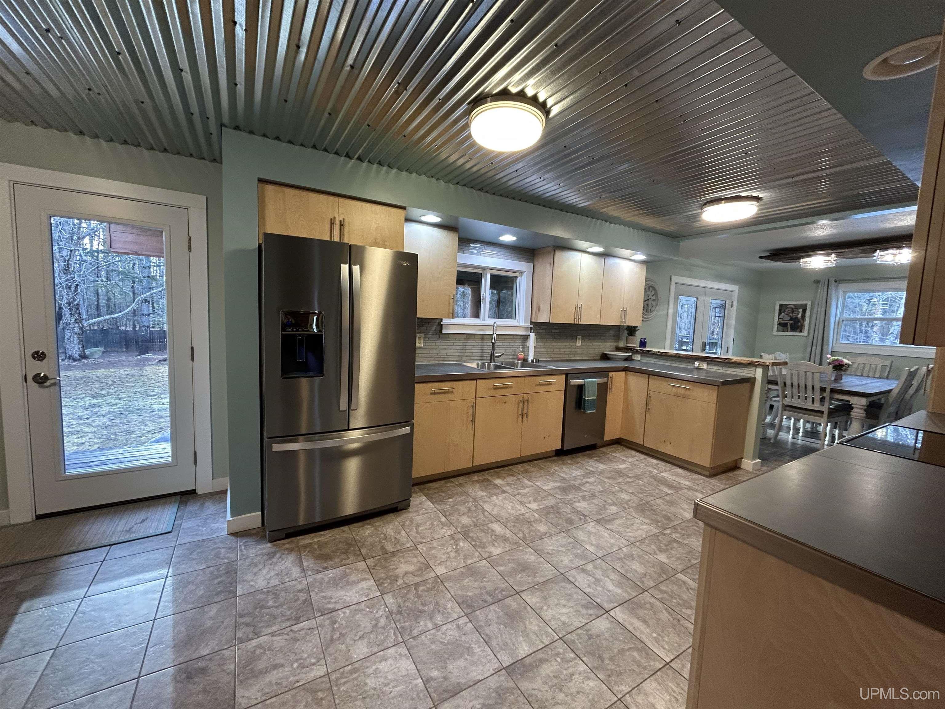 573 North Co Road Marquette, MI 49855 - Photo 9 of 40
